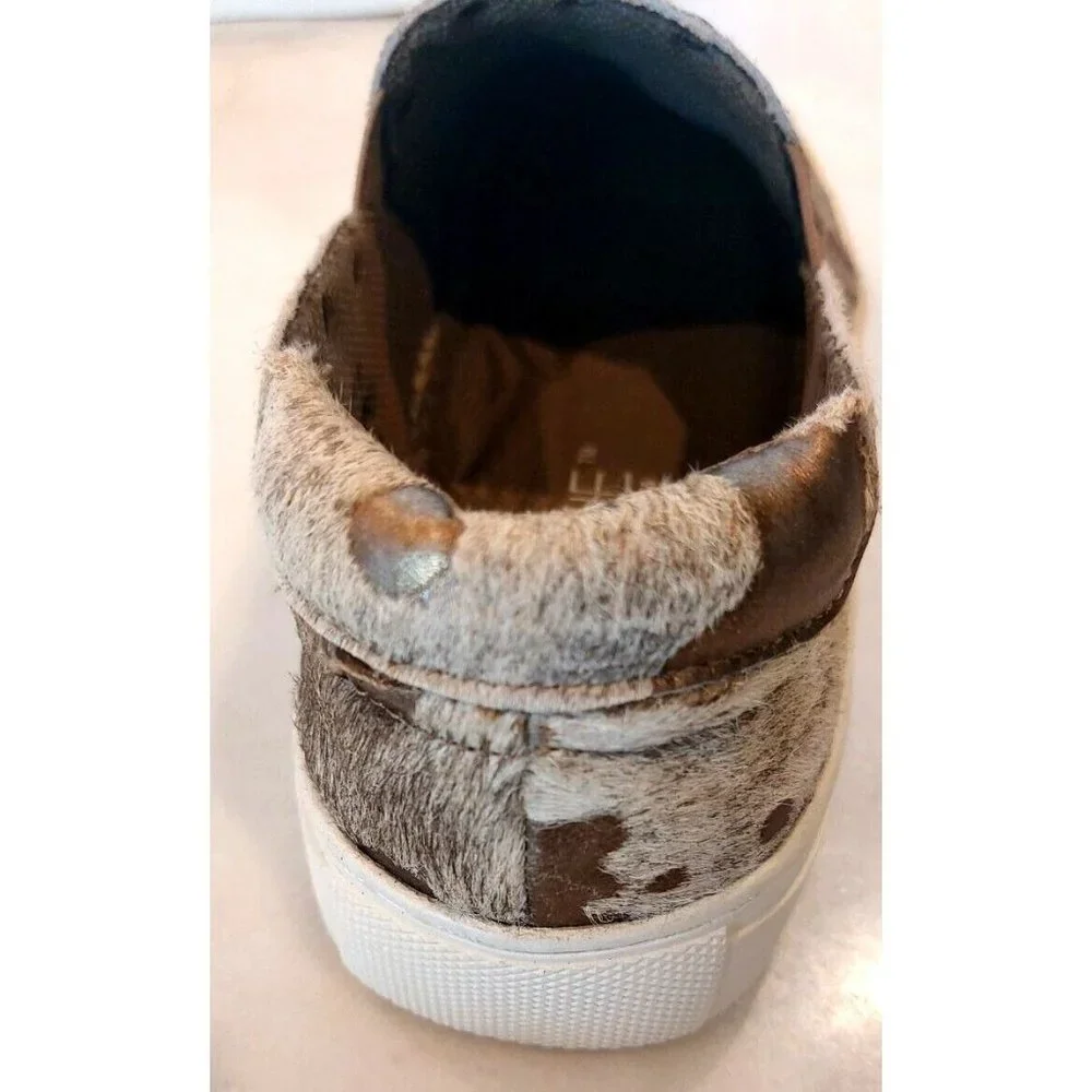 Corkys Womens Pine Top‎ Hair On Slip On Fashion Sneaker (Bronze) Size 9